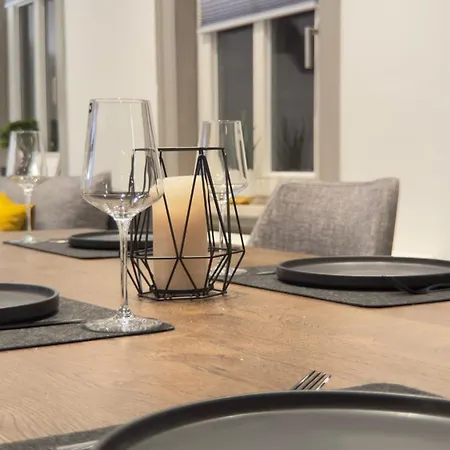 Aryve Design-boutique Am Markt Von Im Thueringer Wald - Design-interieur, Netflix, Wlan *