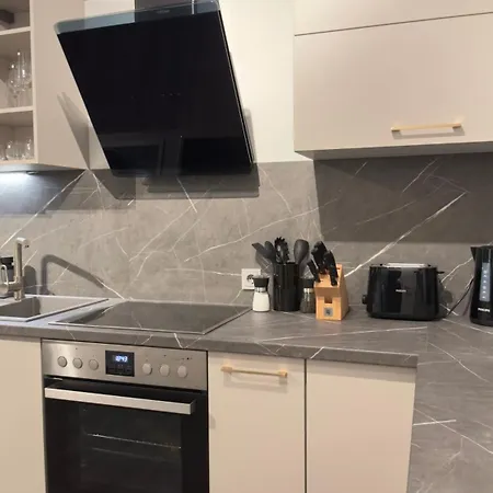 Aryve Design-boutique Am Markt Von Im Thueringer Wald - Design-interieur, Netflix, Wlan Apartment *