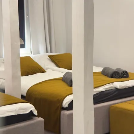 Aryve Design-boutique Am Markt Von Im Thueringer Wald - Design-interieur, Netflix, Wlan Apartment Waltershausen