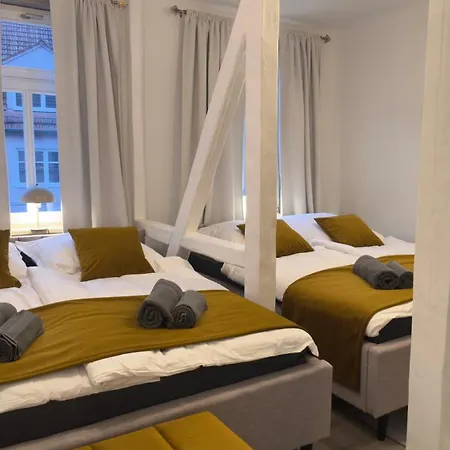 Aryve Design-boutique Am Markt Von Im Thueringer Wald - Design-interieur, Netflix, Wlan Waltershausen
