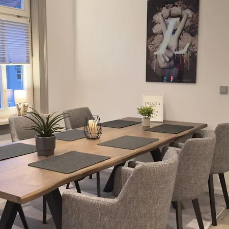 Aryve Design-boutique Am Markt Von Im Thueringer Wald - Design-interieur, Netflix, Wlan Lejlighed Waltershausen