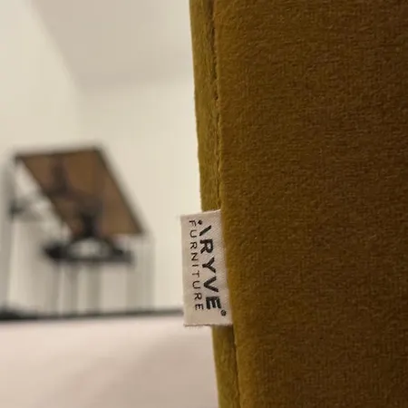 Aryve Design-boutique Am Markt Von Im Thueringer Wald - Design-interieur, Netflix, Wlan Apartment *