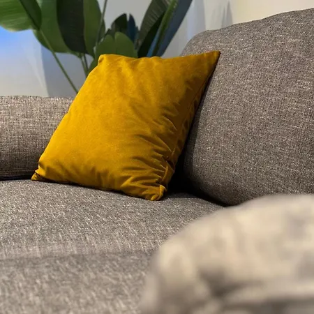 Aryve Design-boutique Am Markt Von Im Thueringer Wald - Design-interieur, Netflix, Wlan Apartment *