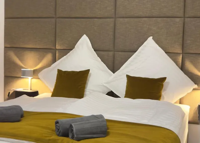 Aryve Design-boutique Am Markt Von Im Thueringer Wald - Design-interieur, Netflix, Wlan Appartement *