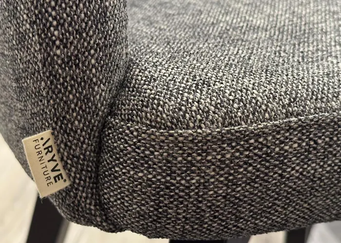 Aryve Design-boutique Am Markt Von Im Thueringer Wald - Design-interieur, Netflix, Wlan Waltershausen