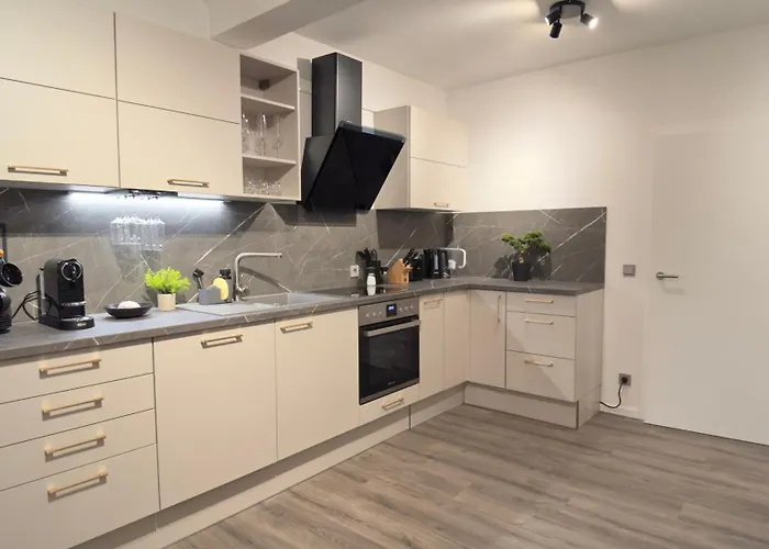 Aryve Design-boutique Am Markt Von Im Thueringer Wald - Design-interieur, Netflix, Wlan Waltershausen