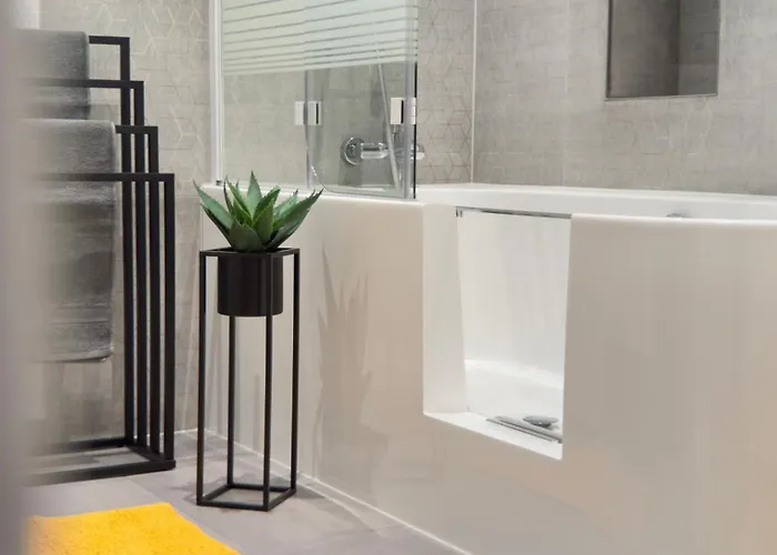 Appartement Aryve Design-boutique Am Markt Von Im Thueringer Wald - Design-interieur, Netflix, Wlan