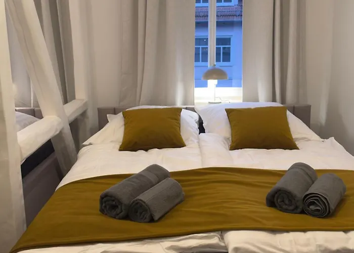 Aryve Design-boutique Am Markt Von Im Thueringer Wald - Design-interieur, Netflix, Wlan